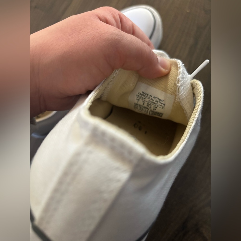 Platform Converse - image 6